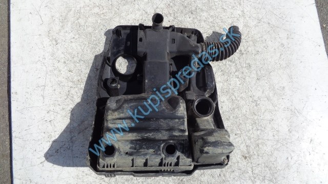 horný kryt na motor na vw volkswagen polo 1,2htp, 03D129607